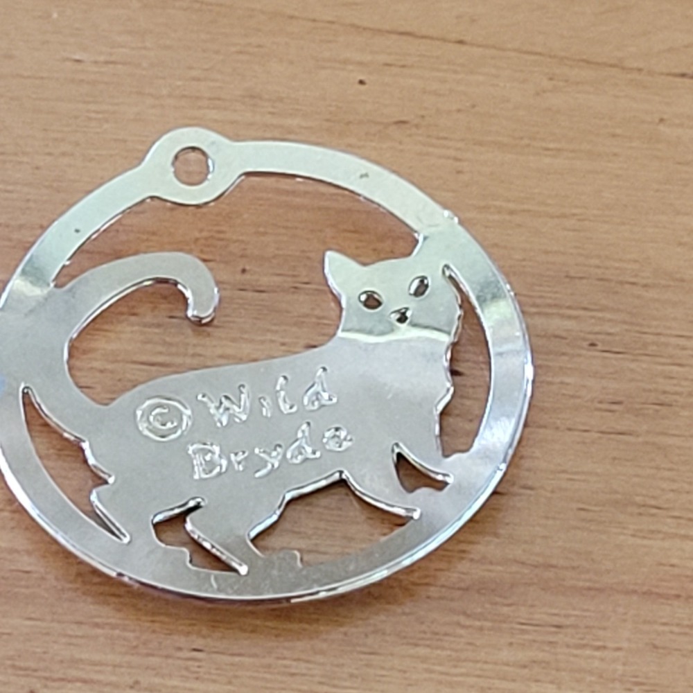 Vintage WILD BRYDE Gold Tone Cat Pendant Round Cutout Animal Jewelry
